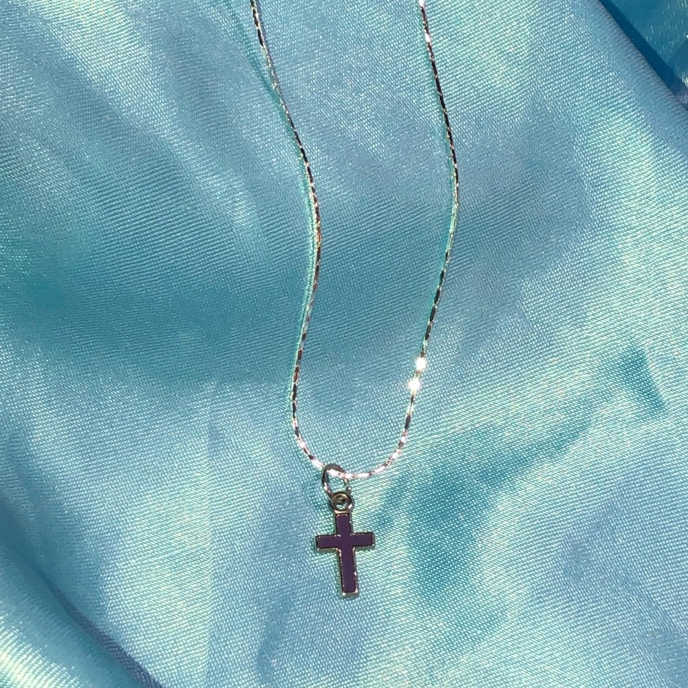 Purple cross pendant on long silver necklace chain - Picture 7 of 8